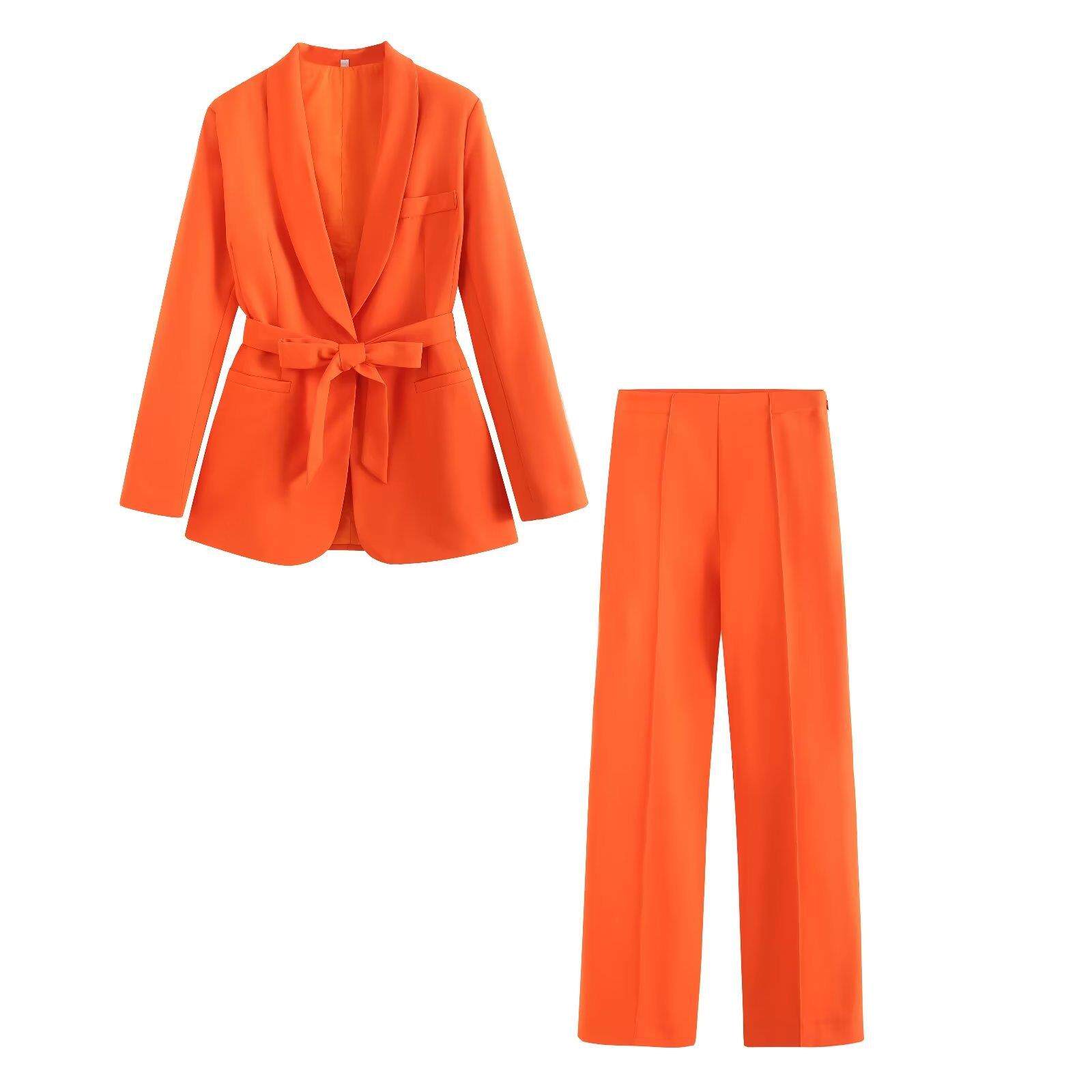 Women's clothing with belt, dress collar, small suit