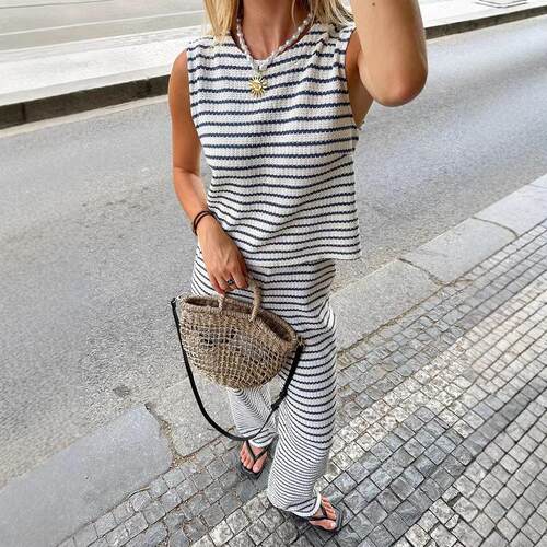 Travel striped women's short sleeved pants two-piece set