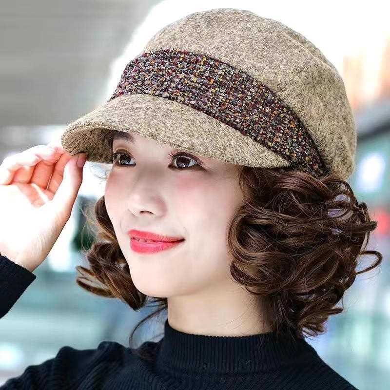 新款直销中老年帽子假发一体女短卷发假发逼真自然帽子带头发透气