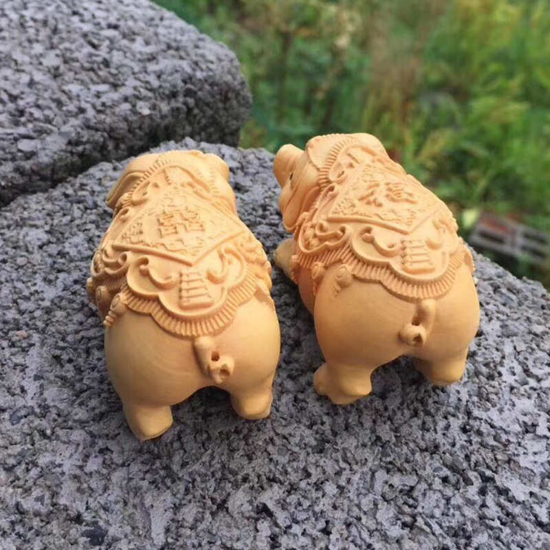 大叶黄杨木福喜猪木雕摆饰 家居客厅摆饰摆件工艺品 厂家供应