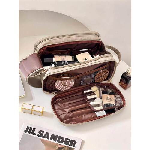 Lazy makeup bag small toiletries box large capacity storage