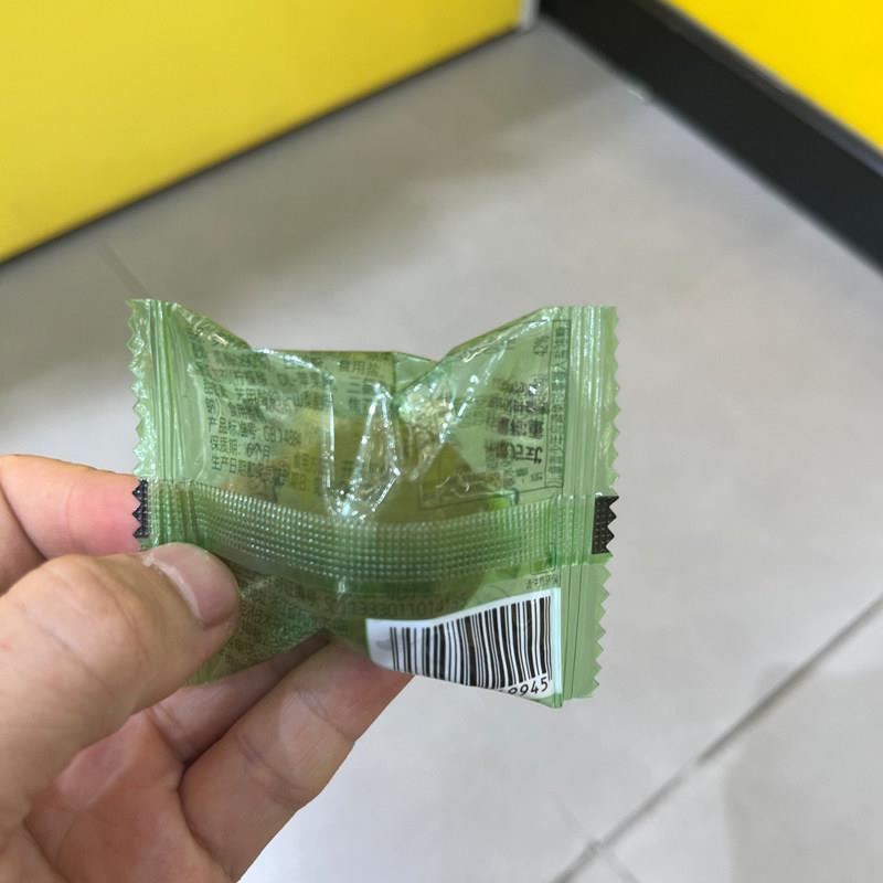 亲喔多汁青口梅小包装青梅脆梅酸梅话梅子水果干果脯蜜饯休闲零食