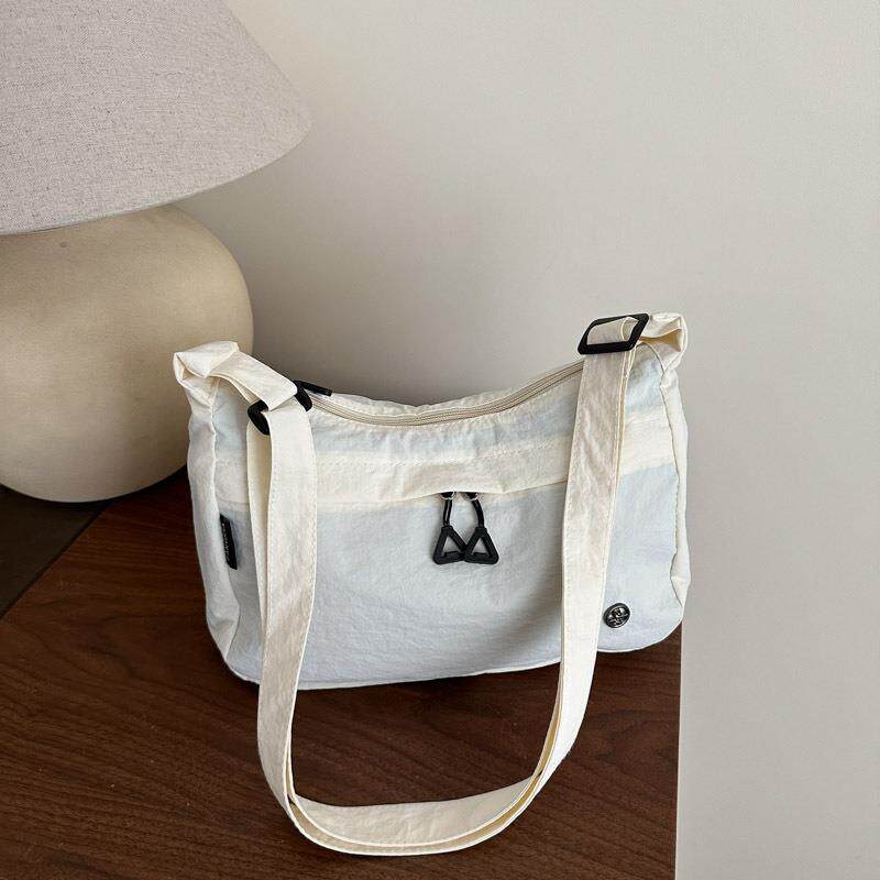 新款马卡龙色尼龙小方包防水轻便帆布包包休闲百搭单肩斜挎手机包