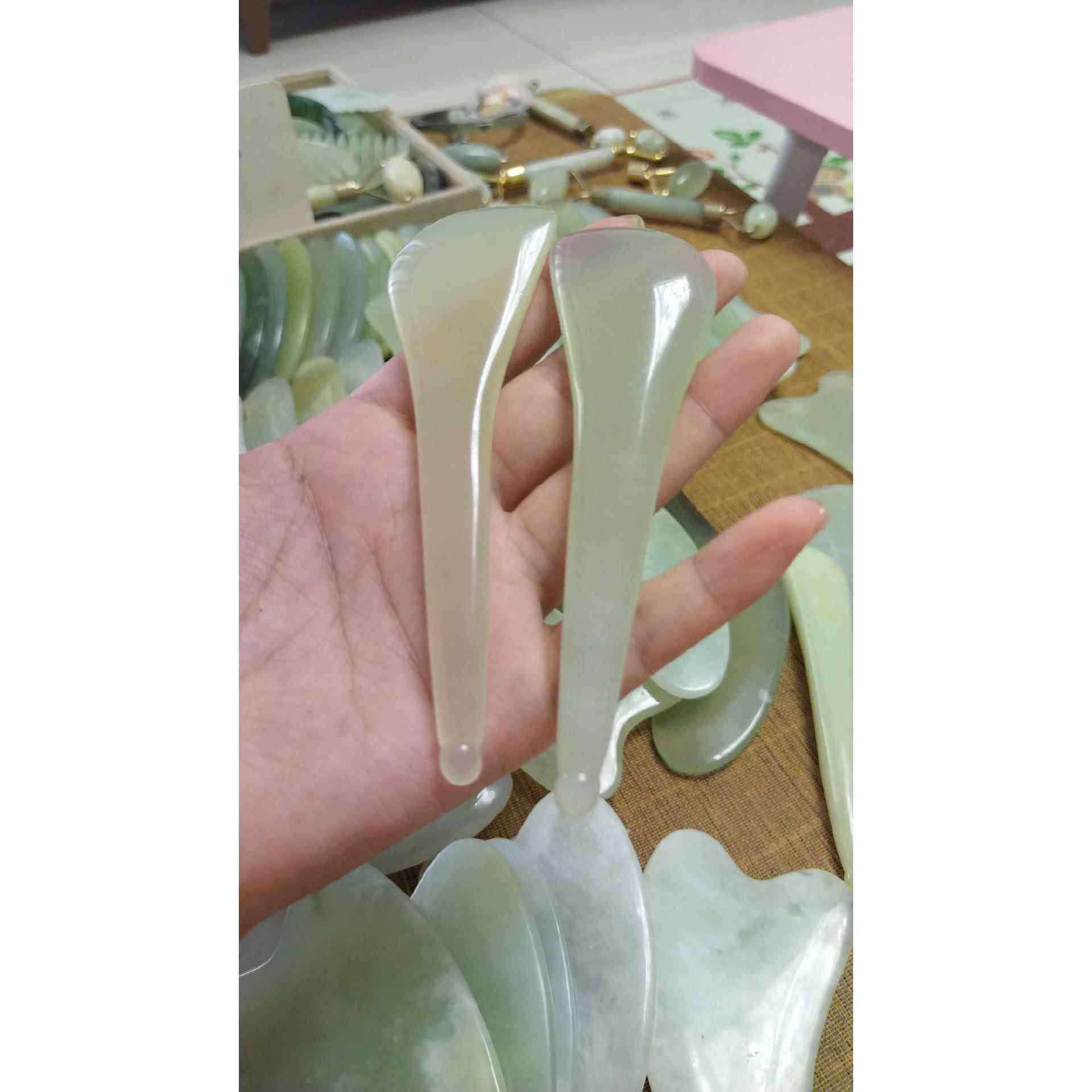 高档玉石拨手筋经棒眼部脸按摩棒玉板部面部刮痧络持棒式筋擀棒养