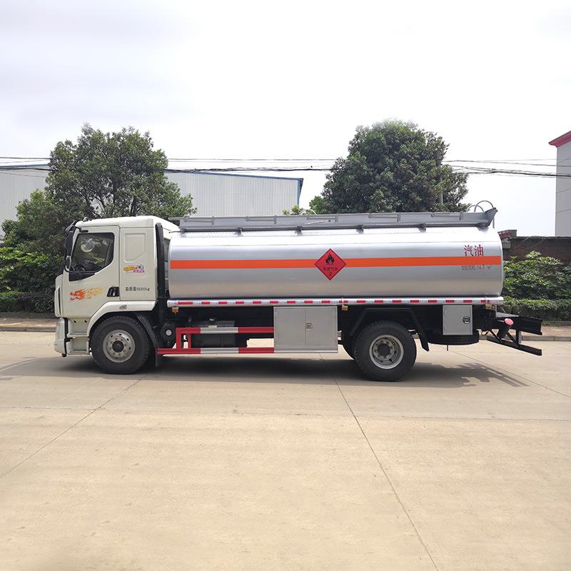 厂家销售 东风柳汽15吨油罐运输车 飞机加油车 品质保障