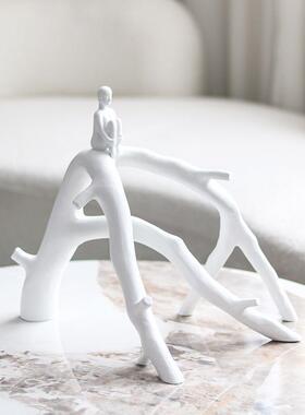 创意抽象人物艺术树杈摆件入户玄关隔断架酒柜客厅电视柜家居饰品