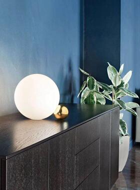 后现代e约玻璃创意温馨小夜灯书桌室卧TL-A002床头装饰圆球ld小简