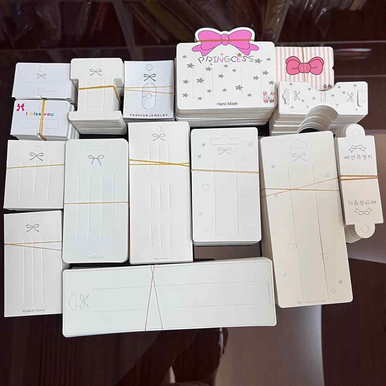 约一百张蝴蝶结卡片领结卡纸拿货diy发夹配件卡头抓夹卡背卡