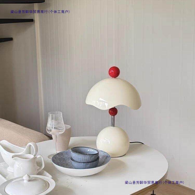 新款蛋壳台灯插电款装饰送礼复古氛围床头灯女生卧室感摆件