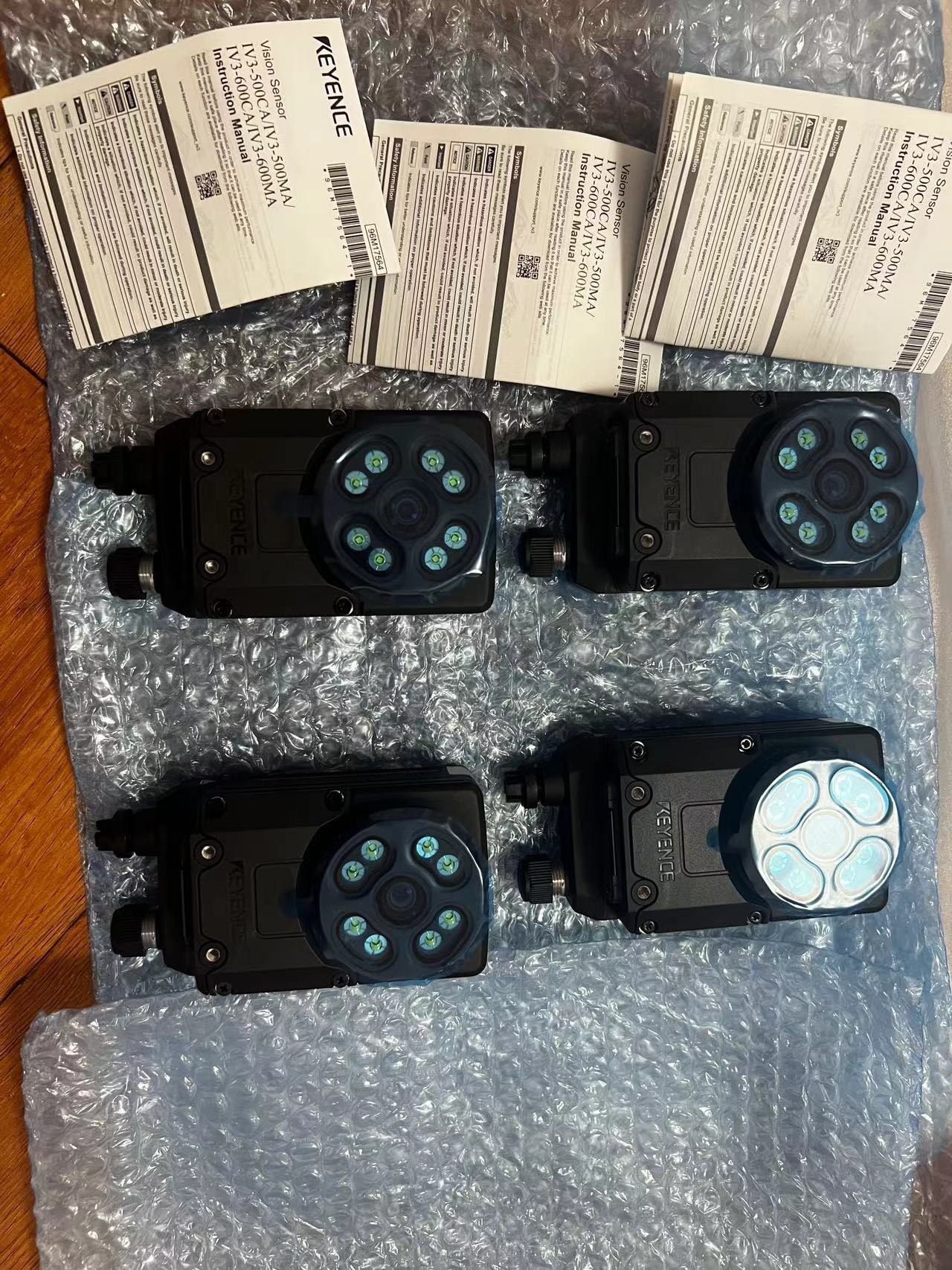 基恩士传感器IV3-600CA IV3-500CA IV3-