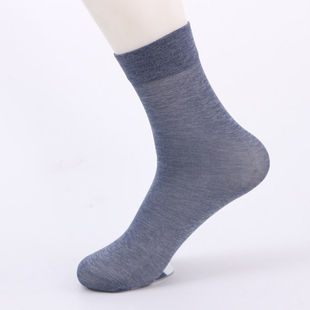 透气冰丝防臭 中筒袜子丝光袜薄款 丝袜男式 天网袜薄男黑色男士