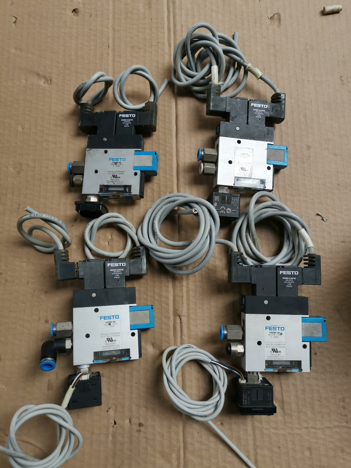 费斯托真空阀VADMI-95  162508，带费斯托压力表