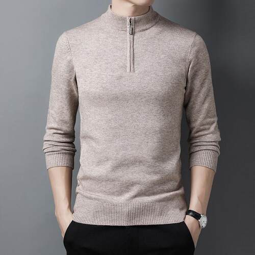 Knitted sweater with half open collar and zipper base,