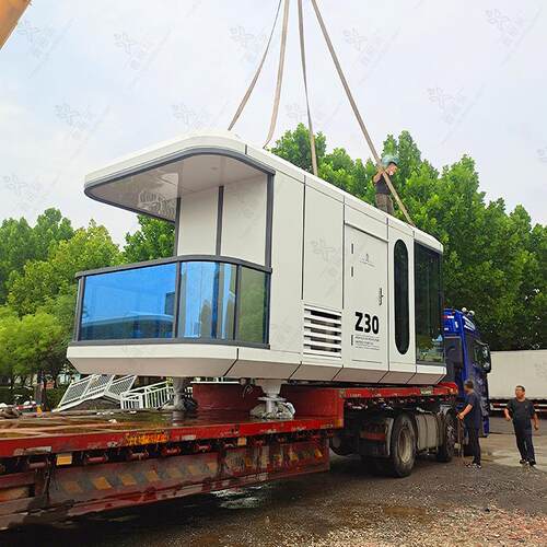 质感小众旅游露营房屋 智能化高端移动民居房子 梯田住宿太空舱