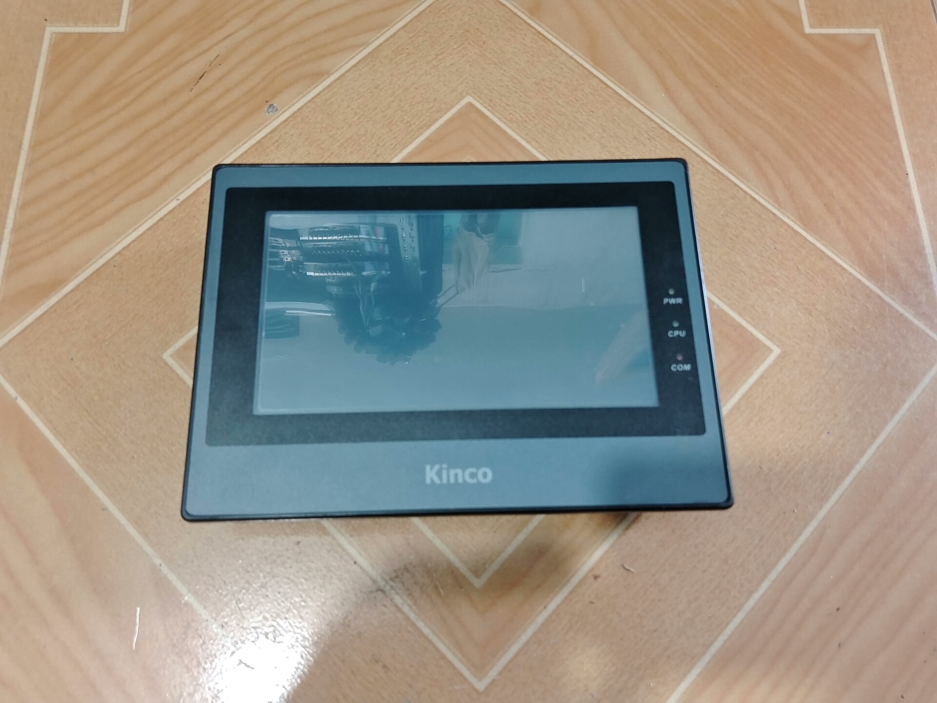 步科触摸屏MT4414TE，功能正常，成色为实图