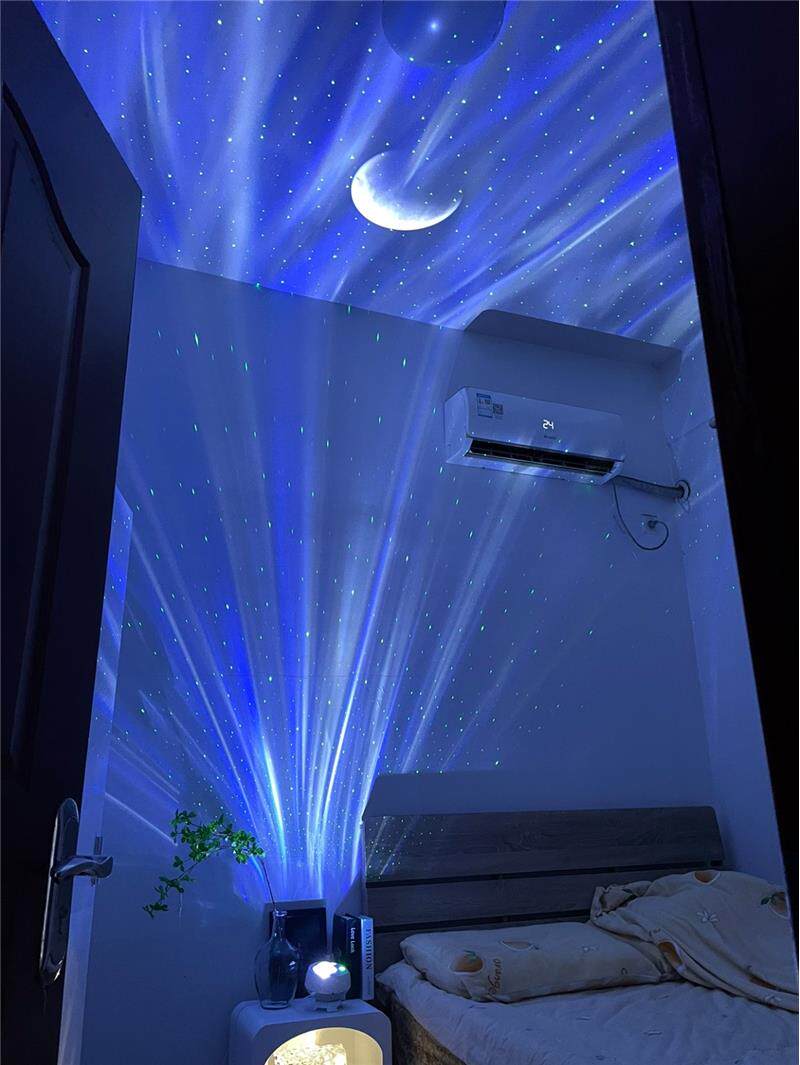 товар из китая 2亿公里北极光星空投影气氛灯浪漫小夜灯满天星生日礼物 MU/Wah/Sha
