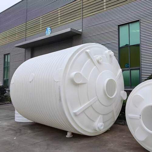 20吨化工液体储罐30T40立方全新料蓄水罐外加剂加厚桶50吨PE桶