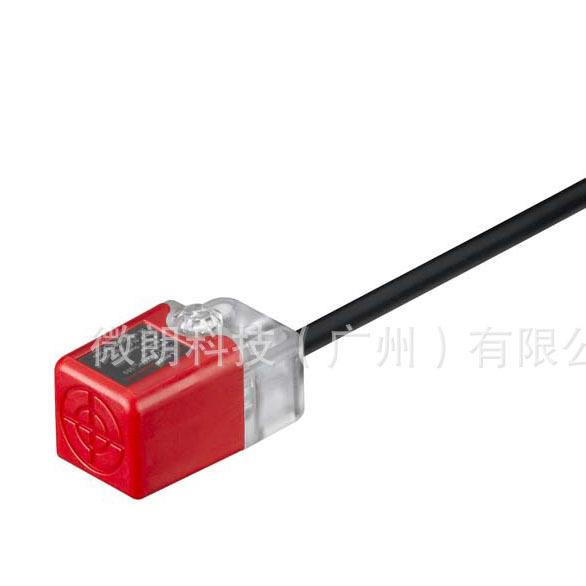 德国劳易测LEUZE电感式开关IS 212MM/4NO-4E0