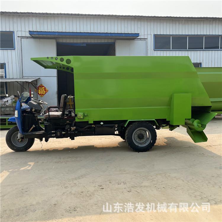 牧双出料均场匀分草车全马自动三轮式饲草投HSU喂机25养力殖棚撒
