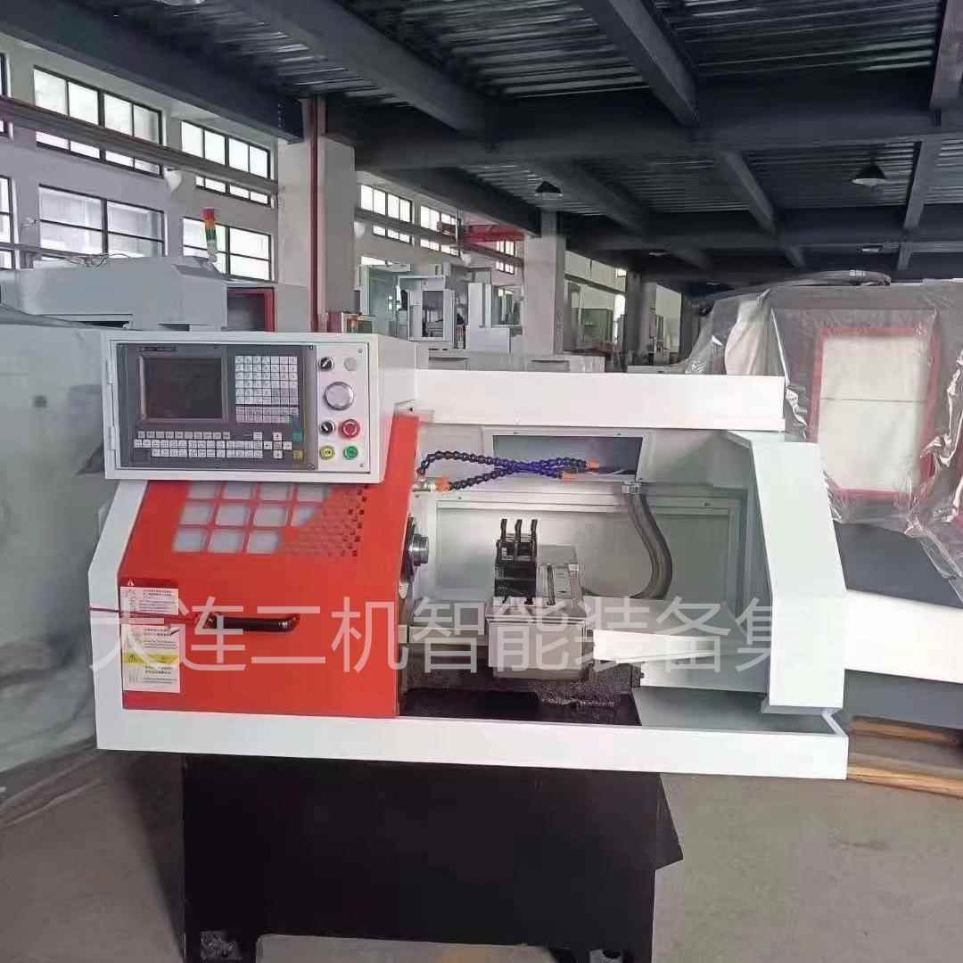 CK6132数控车床卧式斜轨重切削经济型机床广数系统
