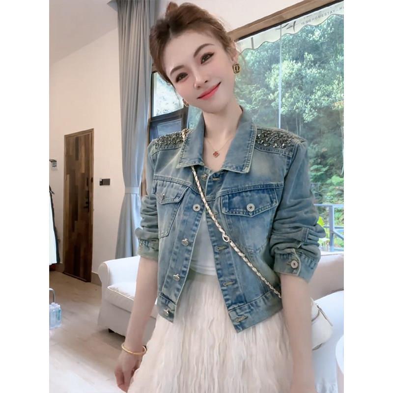欧洲站复古牛仔外套女2025年春秋新款高级感洋气减龄翻领钉珠上衣