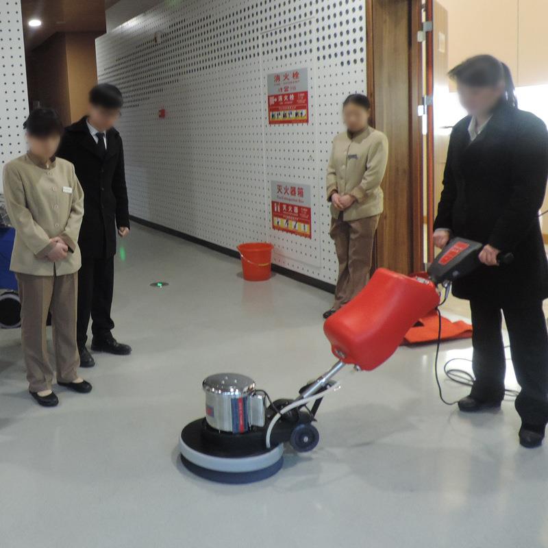 YH1052洁乐美多功能擦地机大水箱220V无刷电机 长时间 工作单擦机