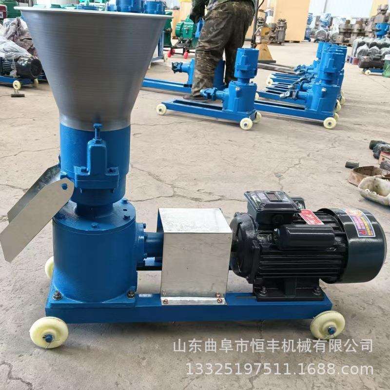 龟粮兔粮家用电造粒机 小型新型制粒机 牛羊颗粒机苜蓿草制粒机