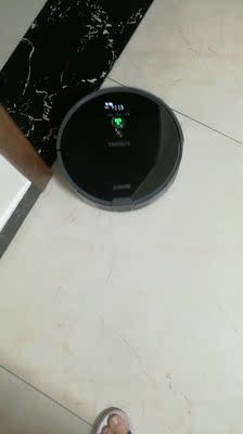 来说下海尔TAB-JLH5W扫地机器人质量好还是科沃斯DF45扫地机器人更好用些？功能上都有什么不同？