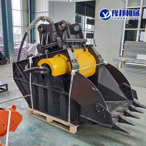 挖机移动制砂机小型颚式粉碎斗液压大型锤式砂石粉碎机挖机破碎斗