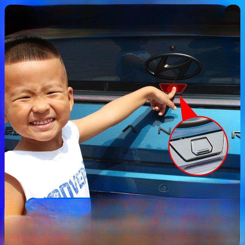 适用于现代新第七代伊兰特后备箱开关按钮电动后挡板按钮原装改装