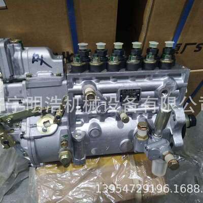 发动机4D95L-1FF燃油泵6204-73-1240 配件喷油器总成