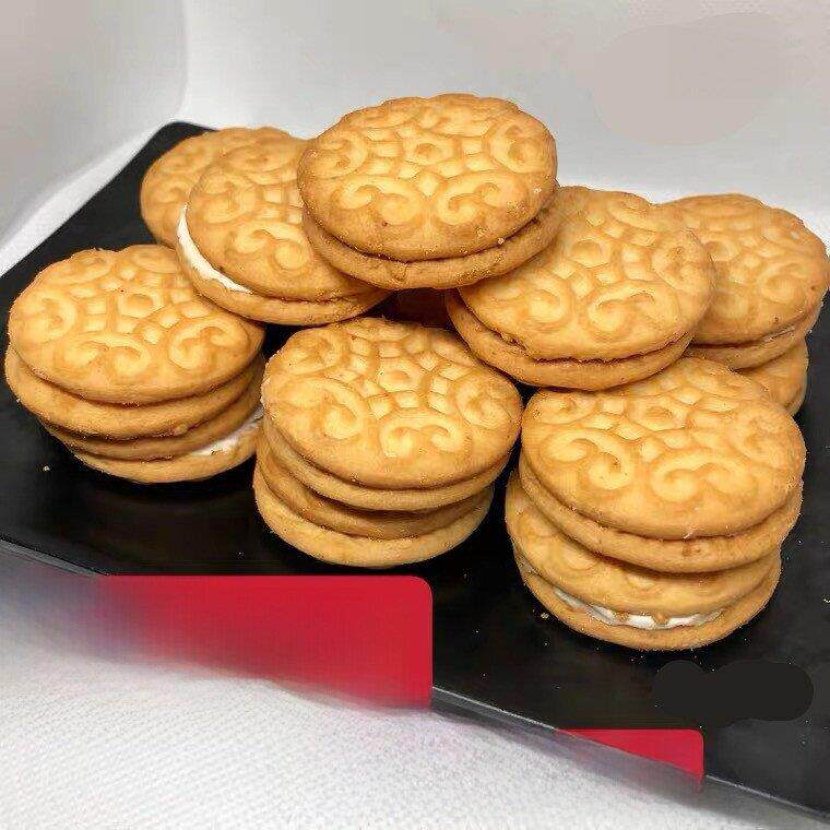 广西灵山特色夹心饼干，怀旧怀旧小吃，80后奶油夹心饼干