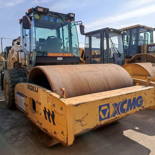 外贸直销 各类徐工震动压路机 XS263JXS223J XP303 CAT683E