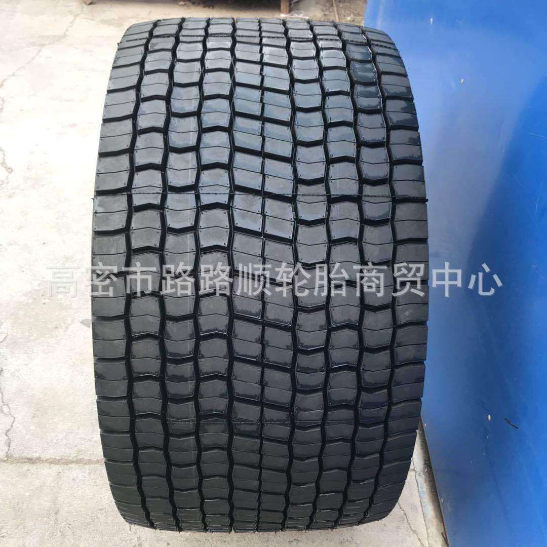 朝阳威狮打草上料机轮胎495/45R22.5 445/50R22.5加厚真空轮胎