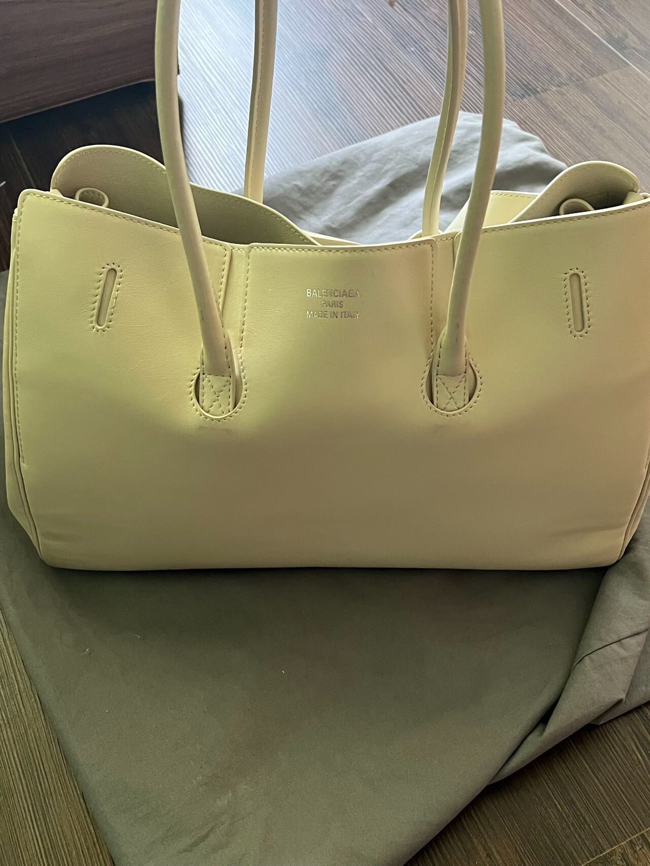 Balenciaga Bel Air Carry All Beige Handbag — front