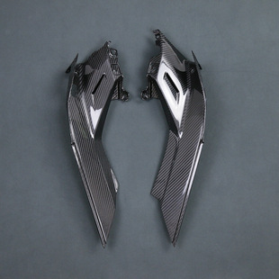 适用CFMOTO800NK 犀灵 摩托车改装碳纤维改装车体前装饰板23+