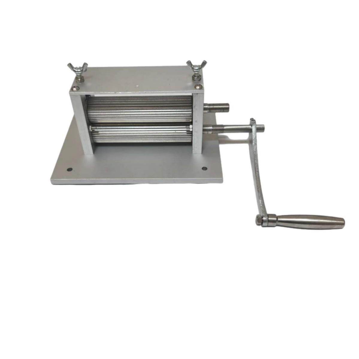 热卖不锈钢干鱿鱼压花机 风琴鱿鱼机 松烧烤手动摆摊手摇地摊夜市