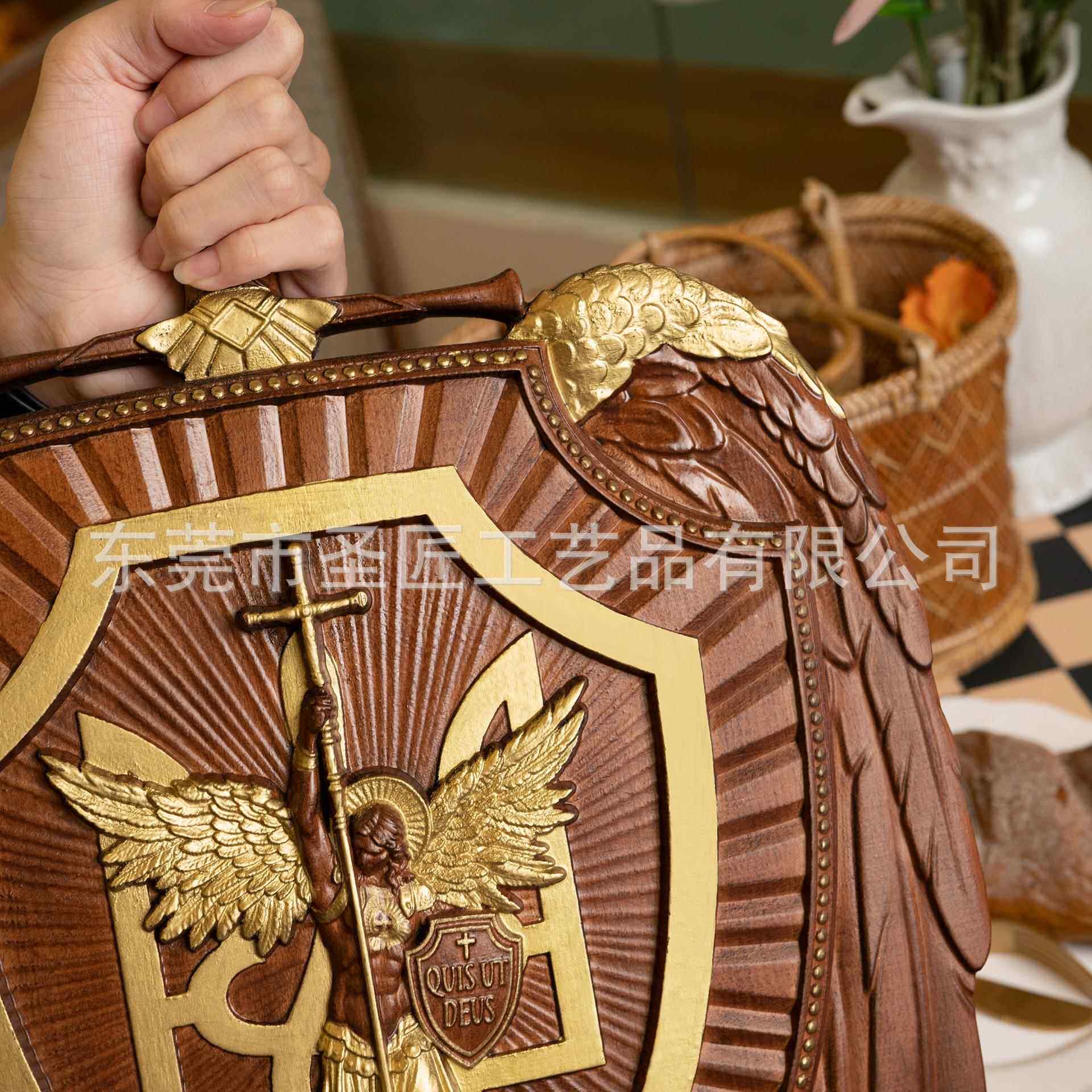 大使之盾牌圣迈克尔剑圣剑人弥额尔天墙挂木雕西方物雕刻工BGW004