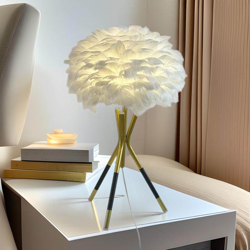 羽毛台灯卧室床头灯创意浪漫简约现代小夜灯结婚温馨装饰触摸台灯