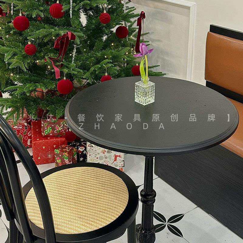 法式黑色小桌子简约甜品店实木圆桌设计师椅子咖啡店黑色餐桌餐椅
