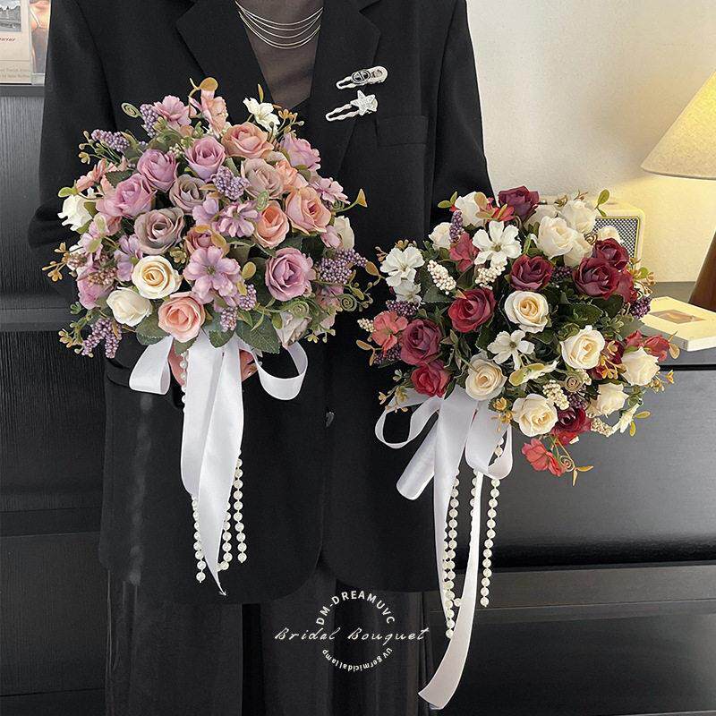 婚礼新娘手捧花玫瑰花仿真花花束订婚领证装饰花婚纱照拍摄道具花