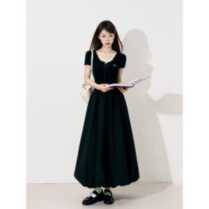 小野莓拼接设计短袖洋装女2026年夏季新款收腰显瘦气质长裙