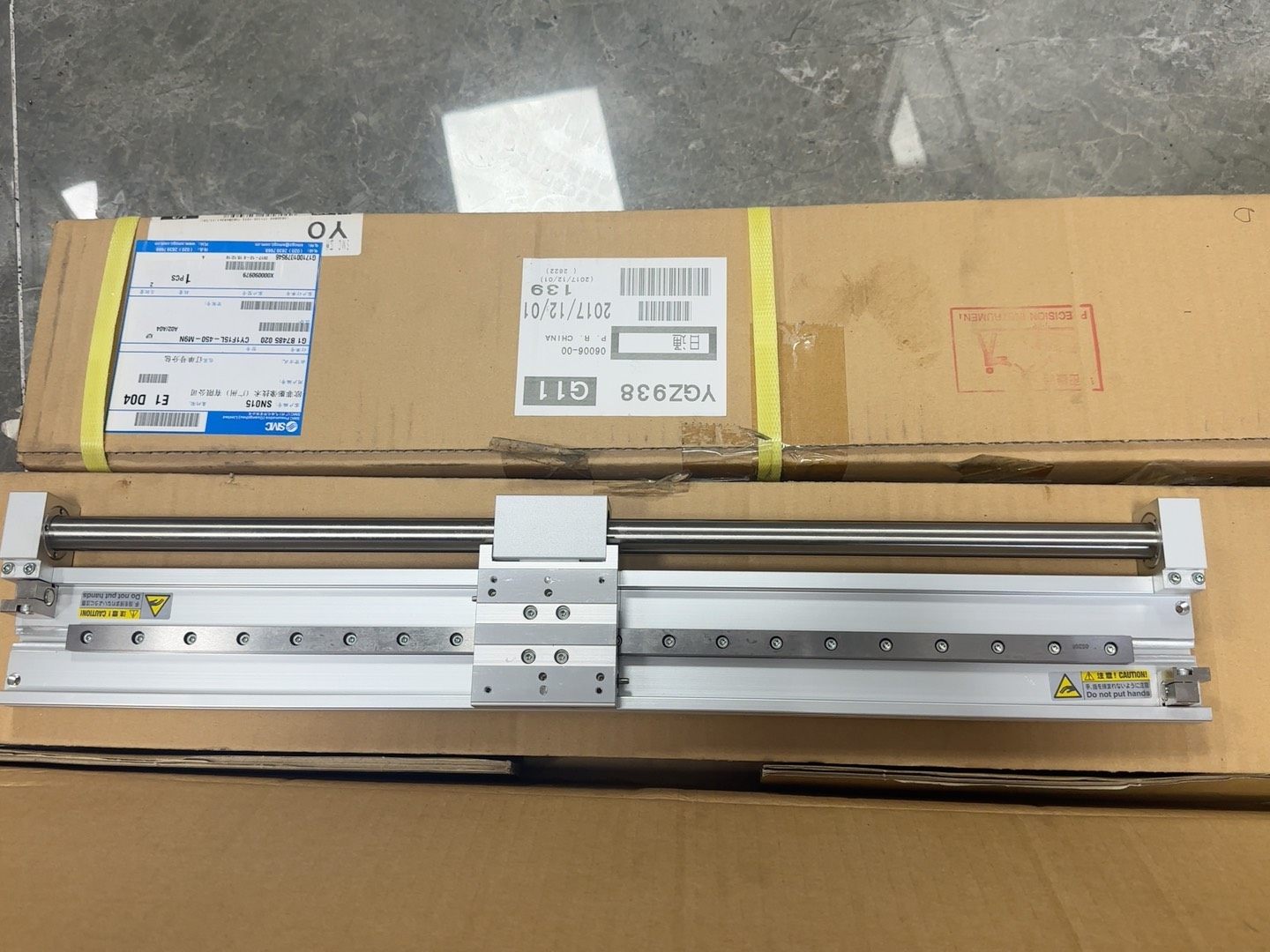 正品SMC CY1F15L-450 无杆气缸 工程余货 全新