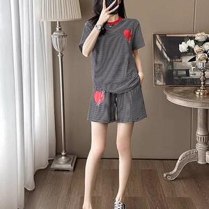 TOUCH MISS洋气条纹休闲运动套装女夏时尚减龄显瘦短袖短裤两件套