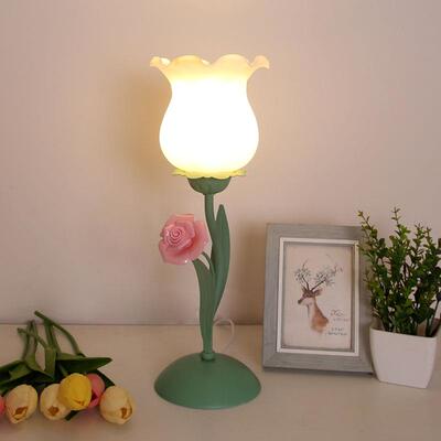 高档法瑰式田园式浪漫女台灯卧少室床头灯韩玫花造型生日礼物氛围
