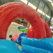 水上乐园趣味移动滑梯充气水滑道新款 城市漂流大型超长单双道水池