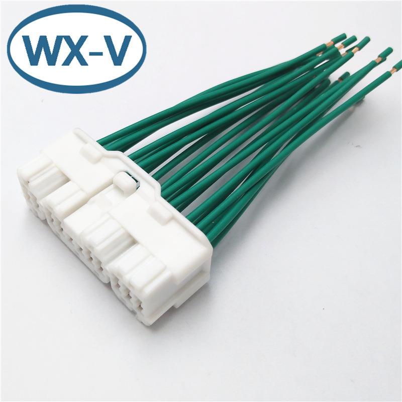 1-368188-1 线束插头防水接插件氙气灯DJ7011-1.5-11-21连接器28