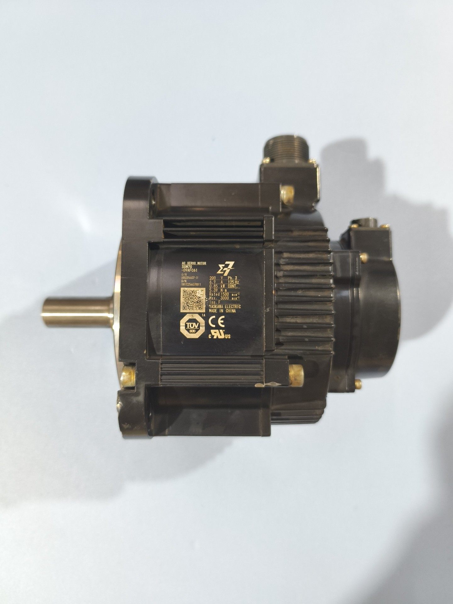 安川7系伺服电机SGM7G-09AFC61，850W，原装正