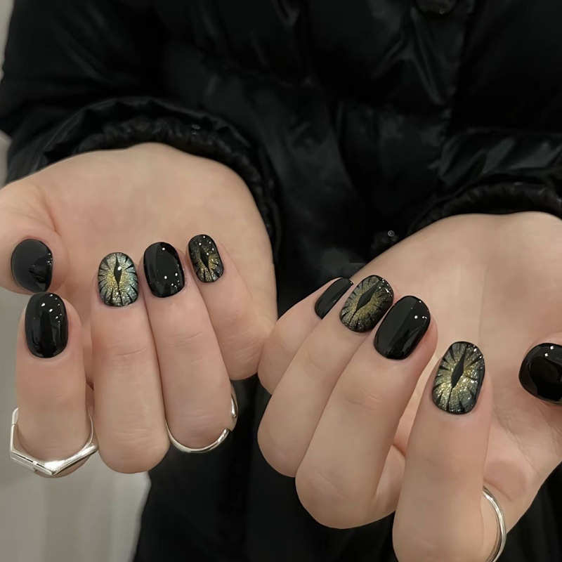 暗黑风个性辣妹独特小众款恶魔之眼美甲气质显白纯手绘穿戴甲