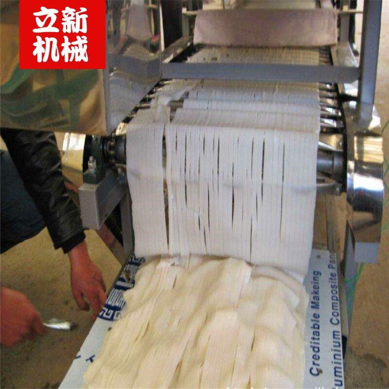 全自动不锈钢凉皮机 家庭作坊仿手工圆形凉皮制作机 蒸汽式米皮机